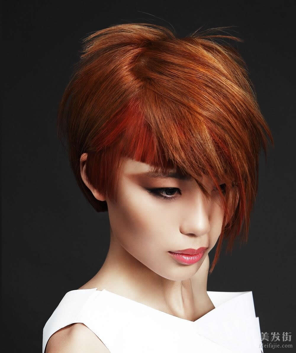 涉黃警告，美發(fā)網(wǎng)隱藏小巷深處，美發(fā)天堂還是危險地帶？