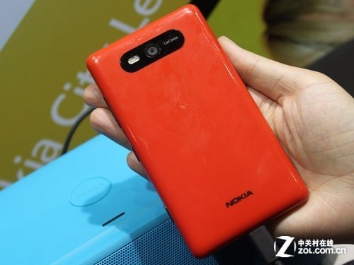 諾基亞820最新報(bào)價，市場分析與個人觀點(diǎn)綜述