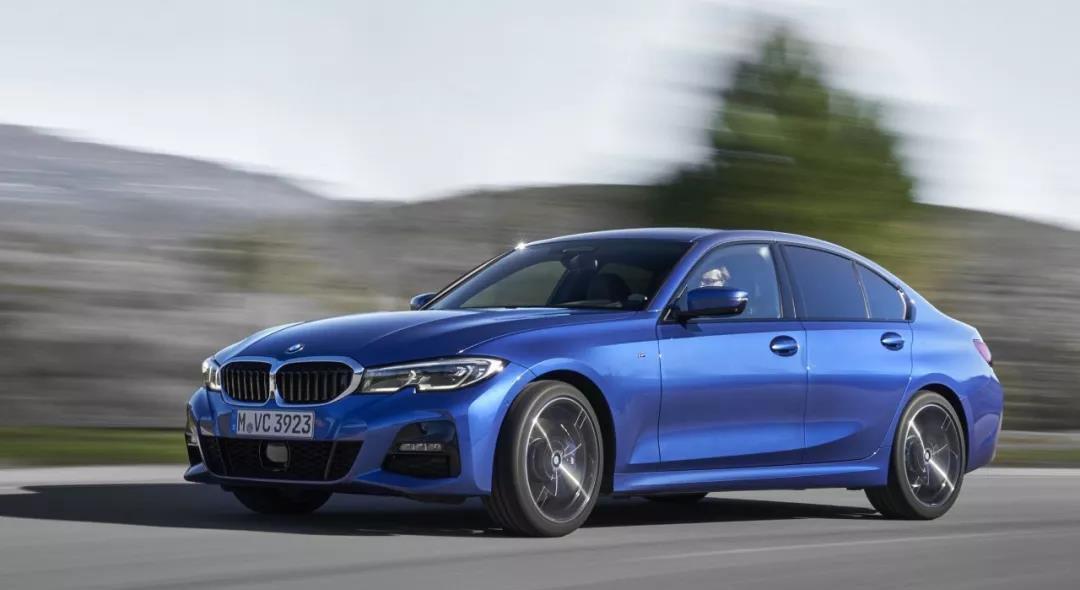 寶馬最新轎跑，購買與使用指南全解析