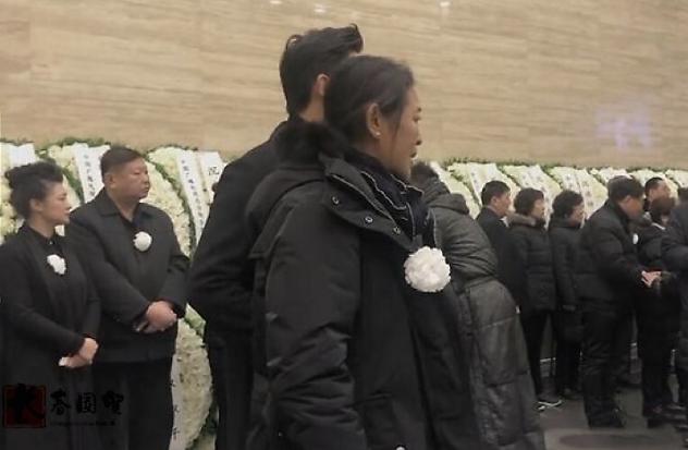 趙忠祥最新消息，科技巨頭引領(lǐng)潮流，全新高科技產(chǎn)品亮相舞臺(tái)