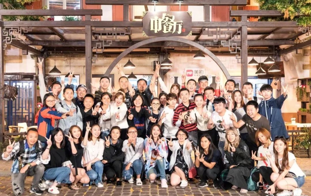 中餐廳最新一期高科技音樂盛宴，智能生活新紀(jì)元啟動(dòng)