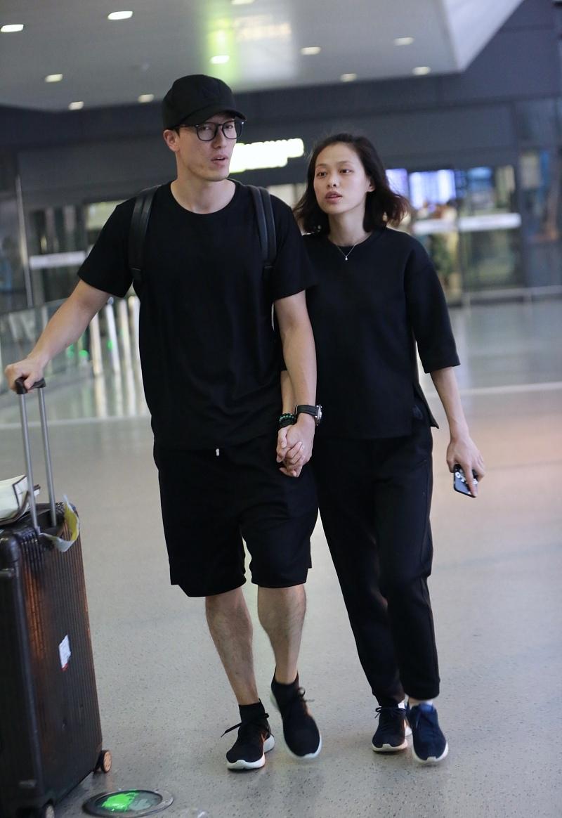 劉翔與吳莎的最新動(dòng)態(tài)，公眾矚目的體育情侶更新消息