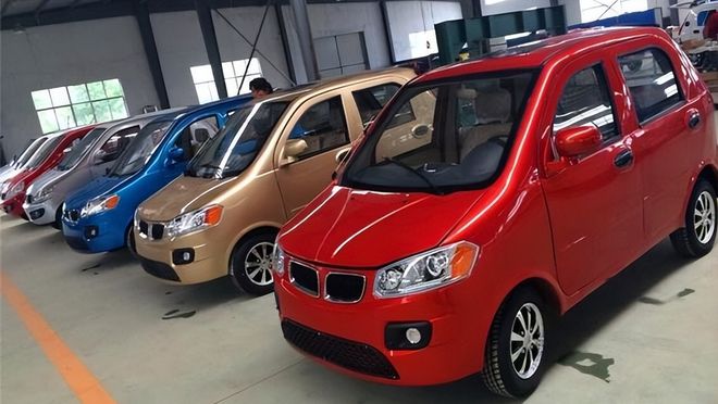 最新款老年代步車圖片，交通工具的革新與爭(zhēng)議熱議焦點(diǎn)