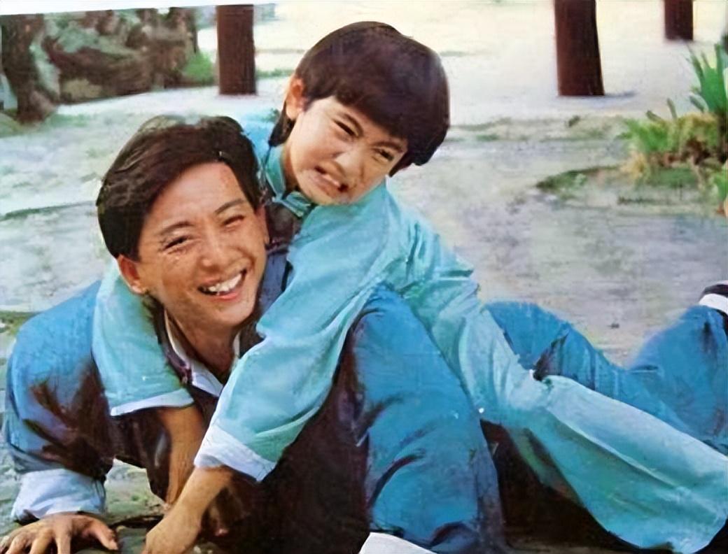 草婚社區(qū)最新,草婚社區(qū)最新，溫馨日常的趣事與情感紐帶