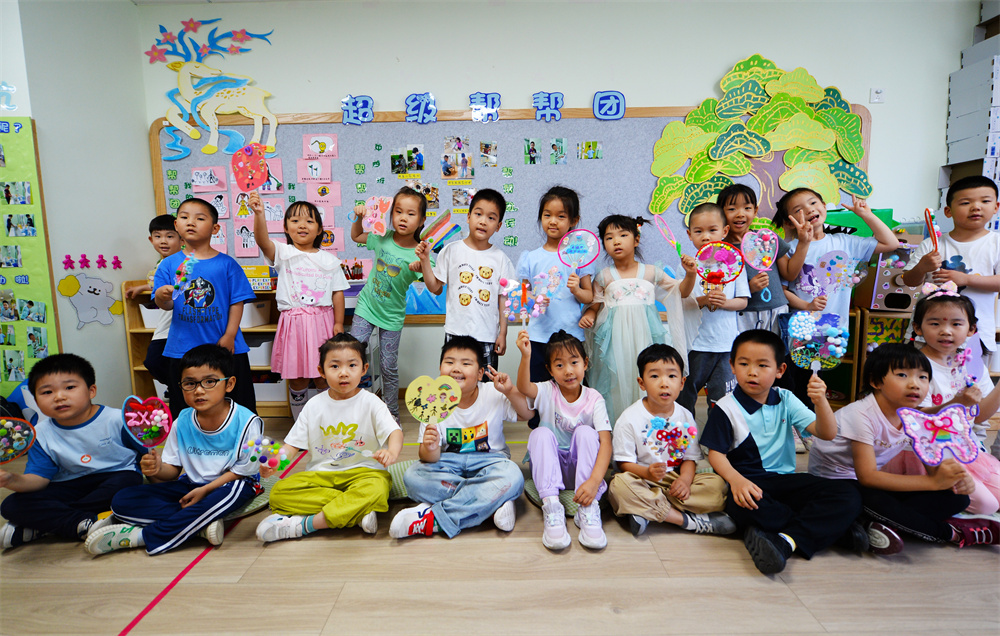 親子活動最新進展及其影響，回溯最新動態(tài)與啟示