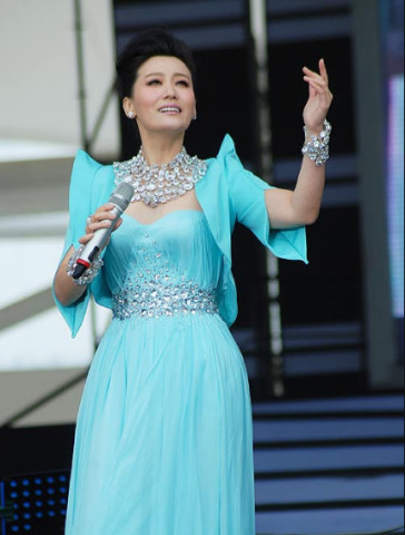 譚晶的最新,譚晶的最新動態(tài)，音樂旅程的新篇章