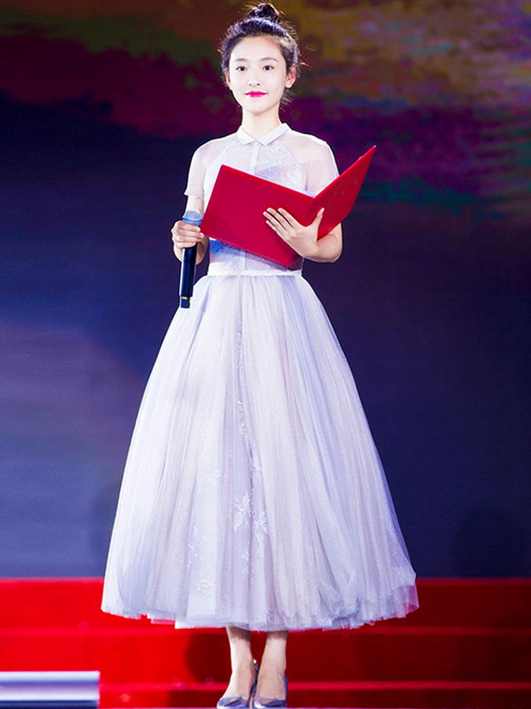 女性演講比賽服裝，從舞臺印記到時代風(fēng)尚