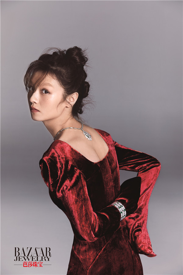 演員春夏照片，光影藝術(shù)中的璀璨人生