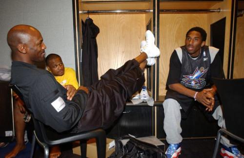 籃球盛宴與美食奇遇，揭秘2003全明星賽背后的故事