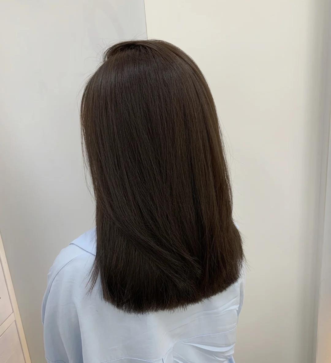 明星同款發(fā)色,重磅推出明星同款發(fā)色——科技與時尚的完美融合，重塑你的色彩人生！