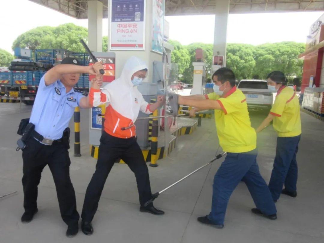 最新警用刀具，科技之光，守護安全的力量，展現(xiàn)尖端科技的力量