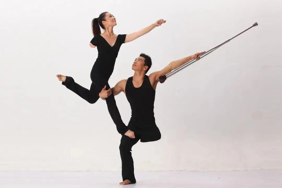 浪漫星舞團(tuán)最新版下載，躍動(dòng)音符，青春舞動(dòng)之夢(mèng)