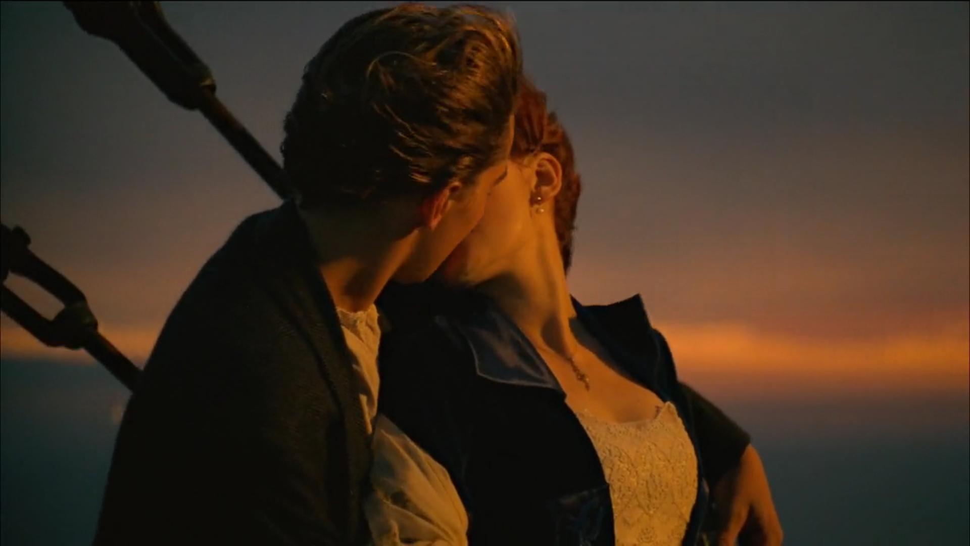 最新浪漫電影，愛(ài)的光影交織之旅