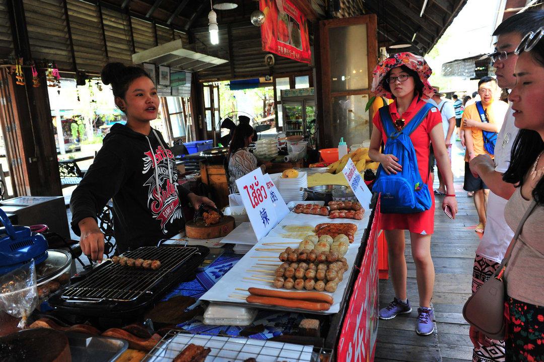 杜拉拉水上市場(chǎng)，探索與體驗(yàn)的全面指南