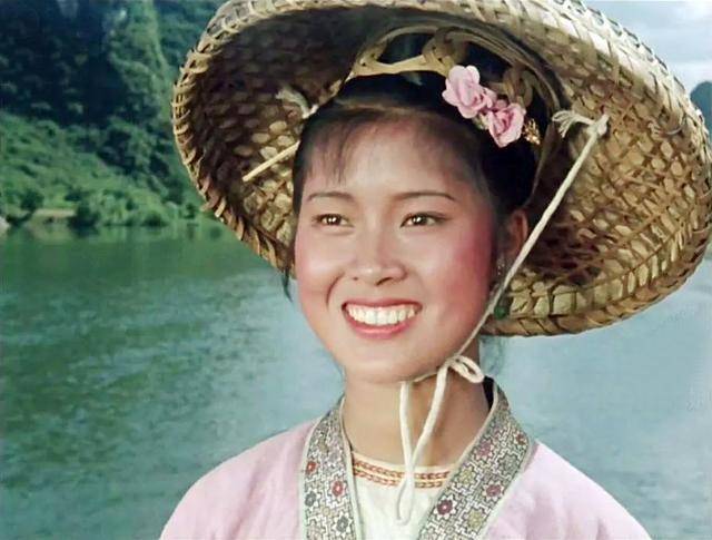 劉三姐電影，展現變化、自信與成就的力量傳奇之旅