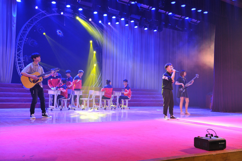 最新音樂表演節(jié)目策劃與執(zhí)行指南，從初學者到進階用戶的詳細步驟教程