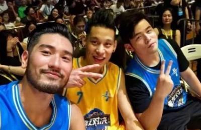 五個(gè)字的女明星，娛樂圈的璀璨之星聚焦