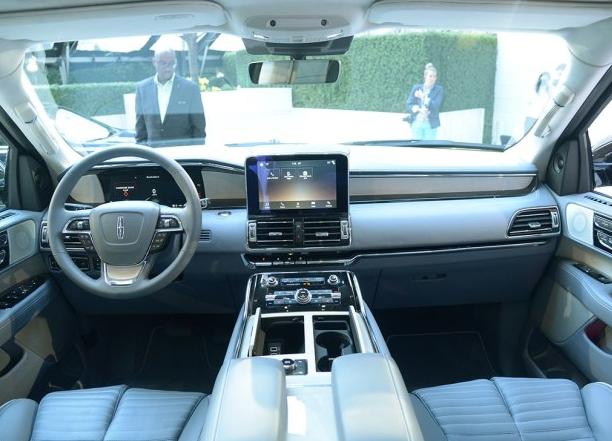 現(xiàn)代木紋門款式推薦，選購、安裝指南與流行趨勢解析