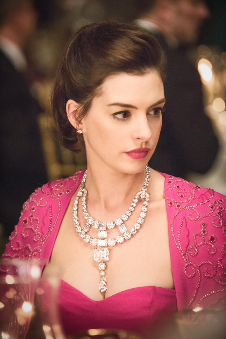 美國著名女演員傾力代言的高科技產(chǎn)品，未來生活新篇章開啟！