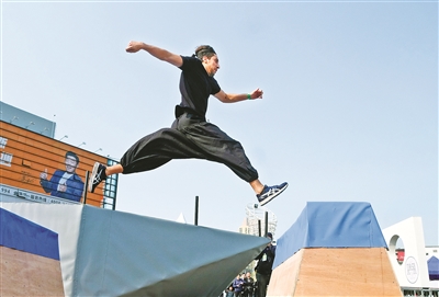 極限運動比賽，巷弄深處的競技與挑戰(zhàn)小店探秘