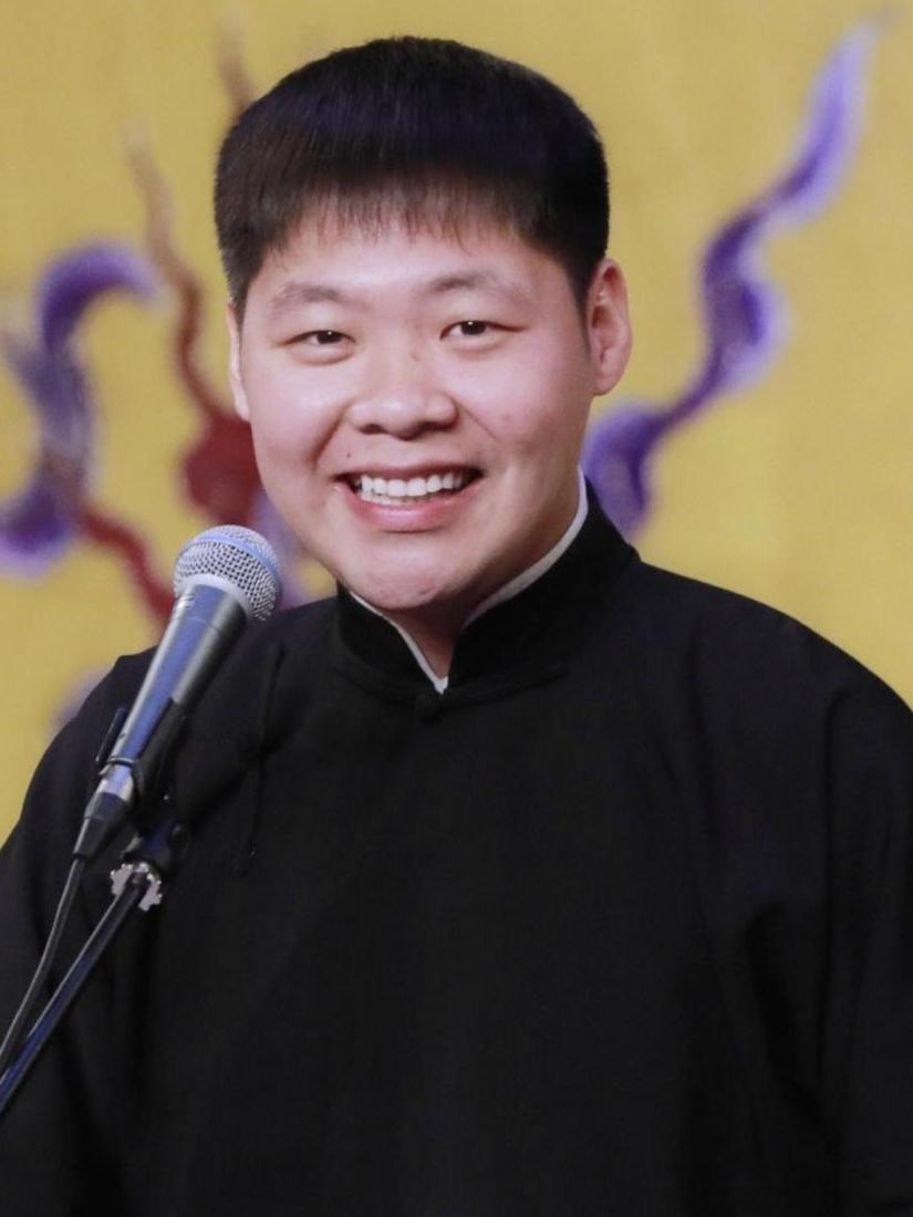 相聲演員鶴，傳承與創(chuàng)新的藝術人生之旅