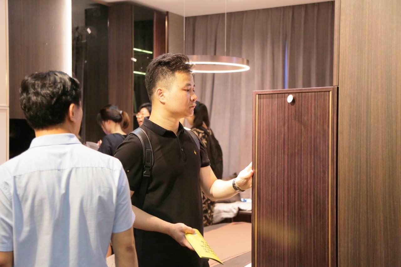 探尋小巷中的獨(dú)特家居秘境，解析我樂(lè)家居為何暫不上市的原因