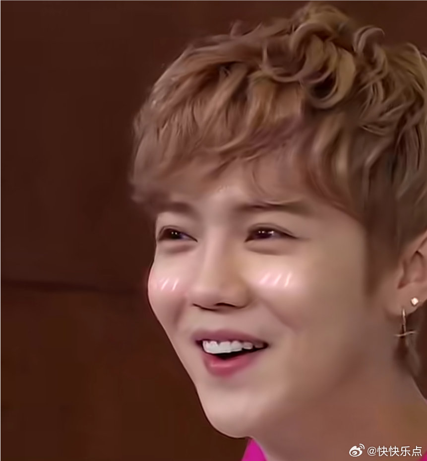 鹿晗最新消息動態(tài)，城市音符與友情旋律的碰撞