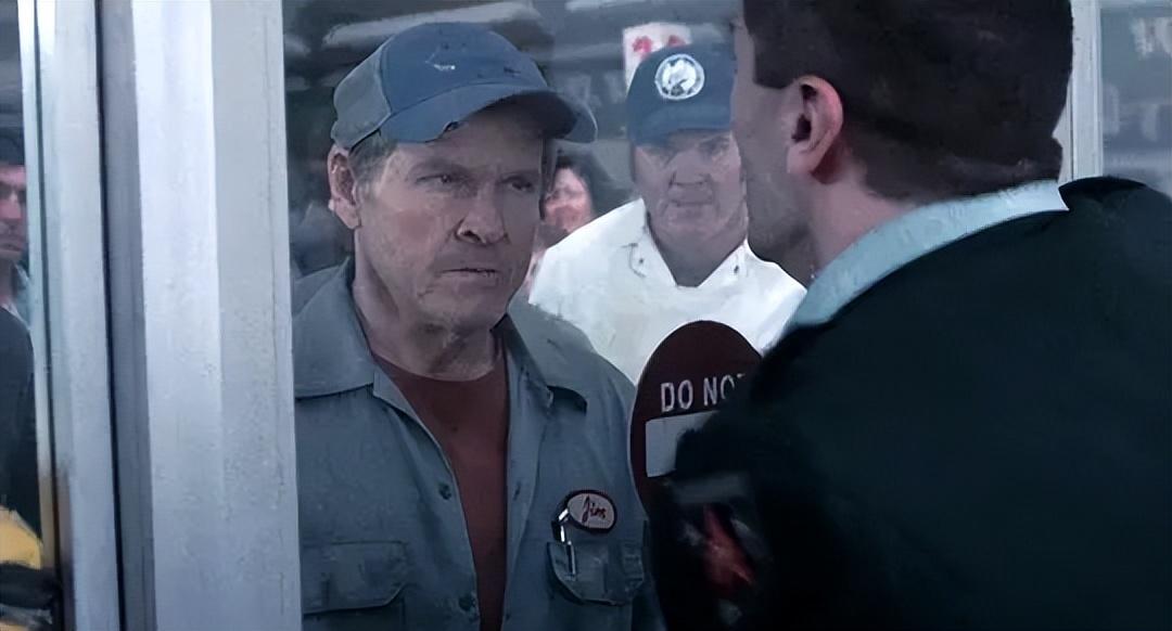 迷霧世界最新探索，自信閃耀，揭開未知面紗