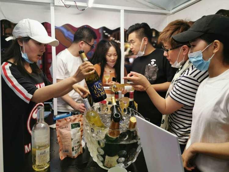 捕魚達人2最新版，小巷神秘寶藏探索與特色小店奇妙之旅