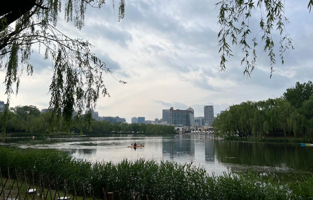 彭州新聞網(wǎng)科技新品亮相，開啟未來(lái)生活新篇章