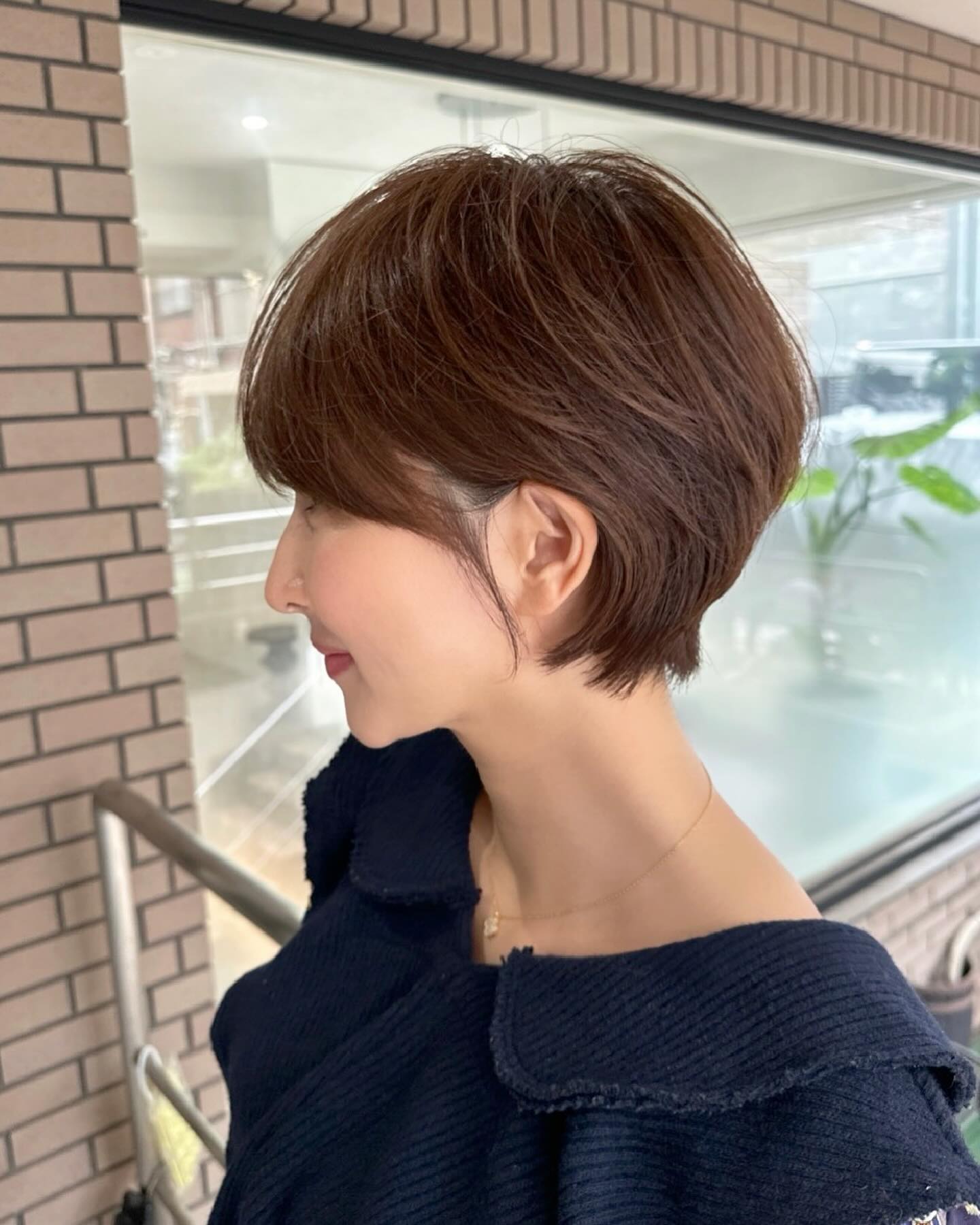 溫馨日常中的短發(fā)奇緣，愛的紐帶與最新發(fā)型圖片分享