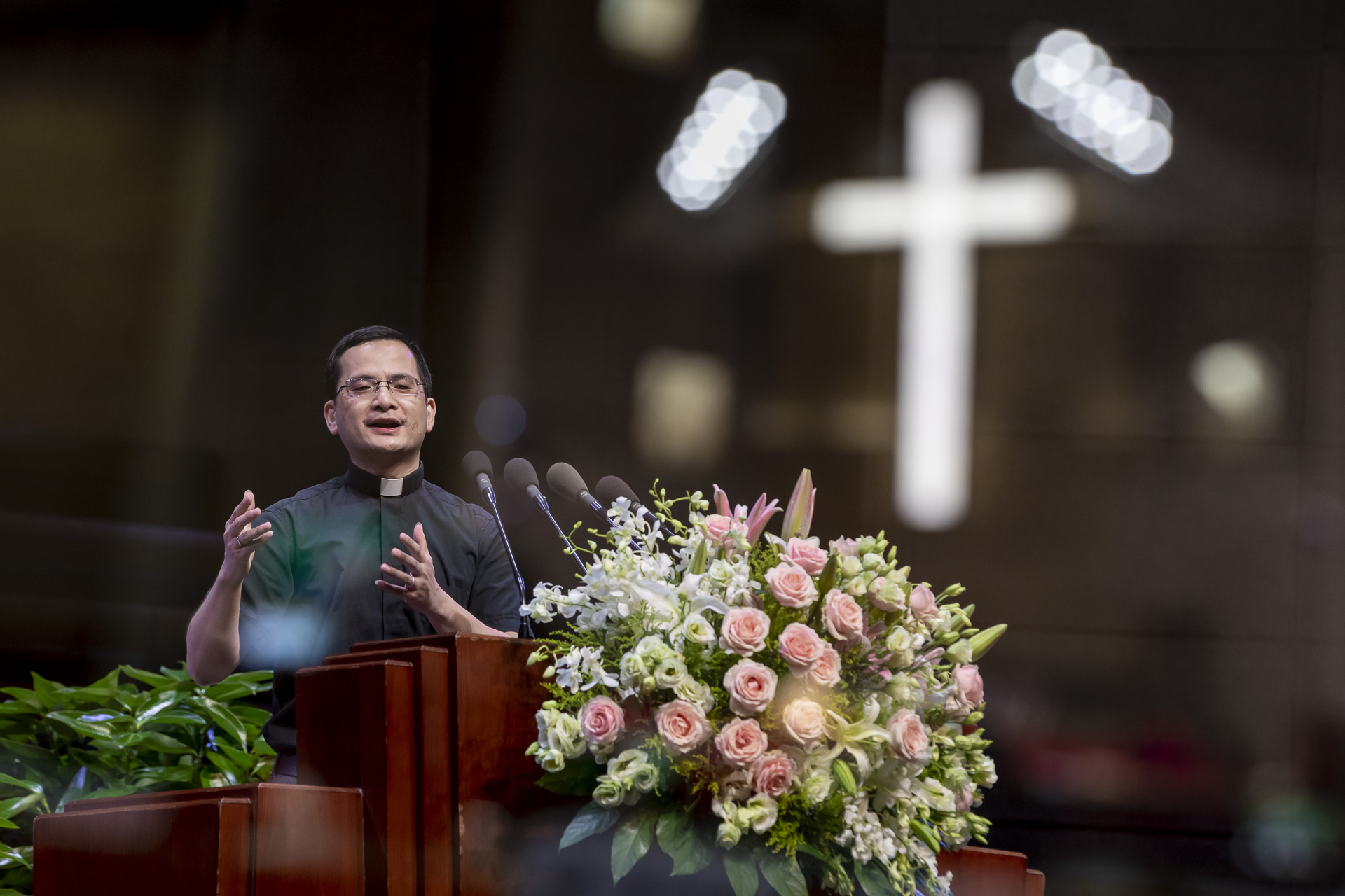 平約瑟牧師最新講道，信仰與生活的深度交融觀點(diǎn)