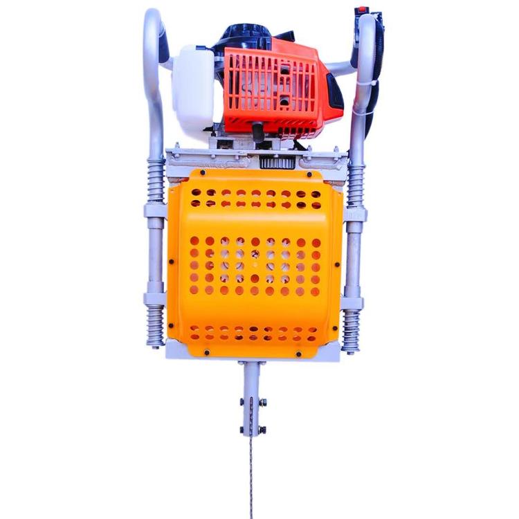 最新起樹苗機(jī)器，自然美景探索之旅啟程