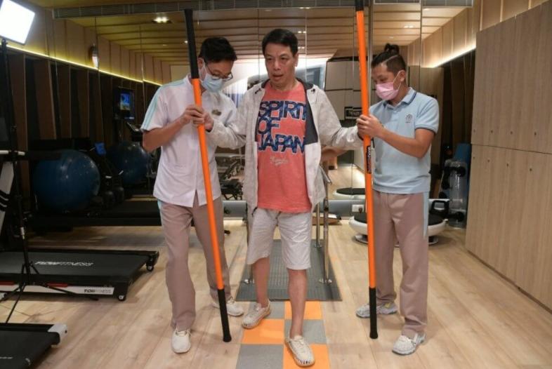 劉鑾雄最新病情消息，小巷美食瑰寶揭秘其健康狀況的背后故事