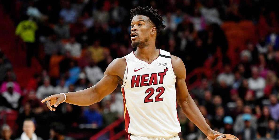 揭秘籃球巨星斯蒂芬·庫里最新合同金額，揭秘新篇章！