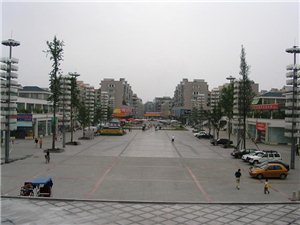 彭山貼吧最新動(dòng)態(tài)，科技新浪潮引領(lǐng)智能產(chǎn)品重磅登場(chǎng)！