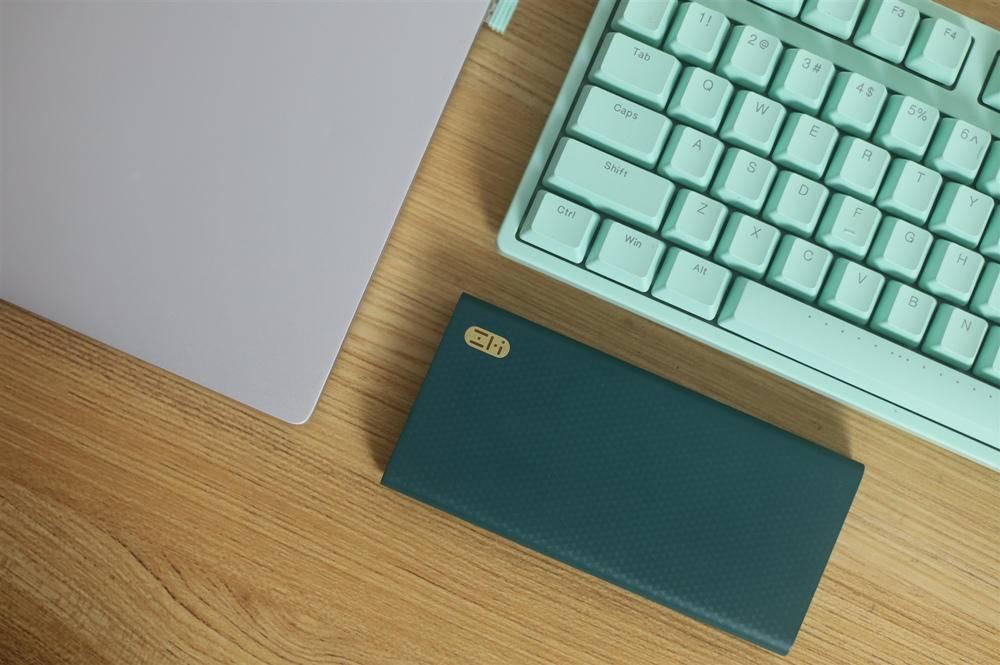 小米最新充電寶，電力與友情的完美融合紐帶