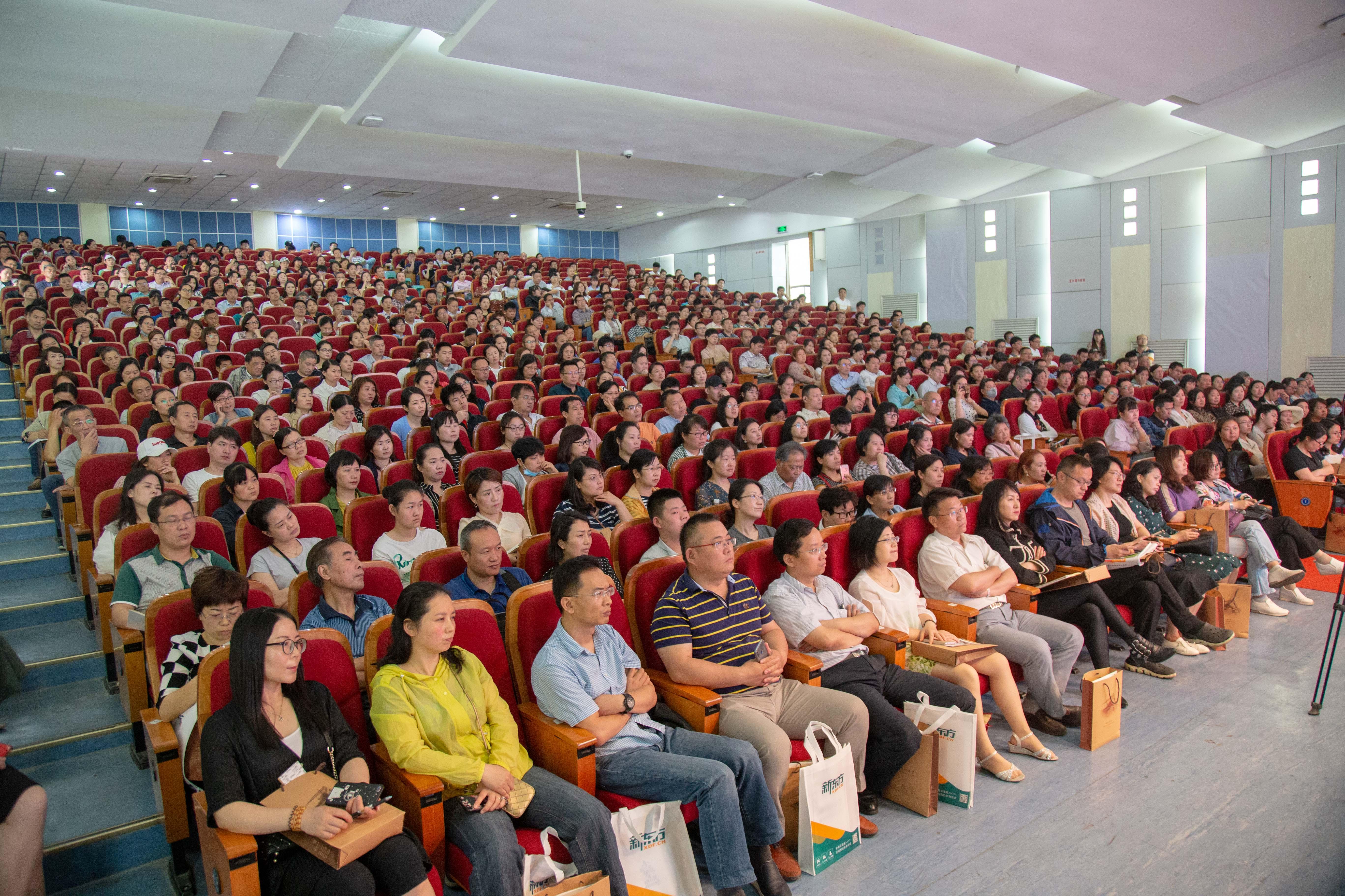 最新直播熱潮，變化中的學習，自信與成就的力量