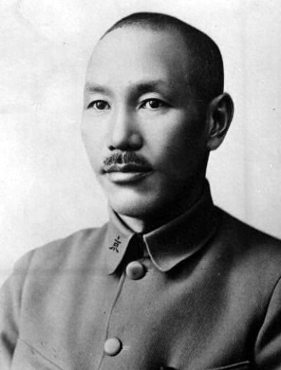 權(quán)力風(fēng)云掀起熱議風(fēng)暴，最新動態(tài)引領(lǐng)討論潮流