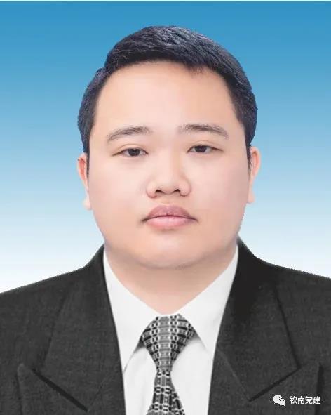 科技革新引領(lǐng)未來，最新區(qū)干部任職公示揭示智慧藍(lán)圖