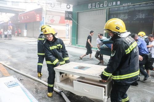 四川著火最新消息通報